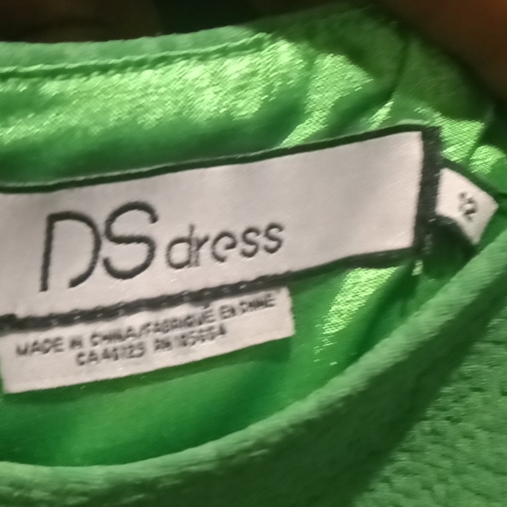 FINAL PRICE NWT DS DRESS apple green stretch jacquard dress w lace ups